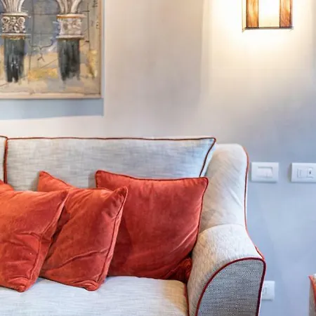 Apartmán La Dimora Di San Maurizio 3- Dimora Italia - *